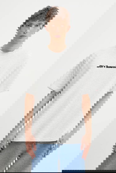 Тениска AAPE by A Bathing Ape All-Over Graffiti Print Short Sleeve T-shirt Theme Main Сиво | AAPTEM1755XAP, 2