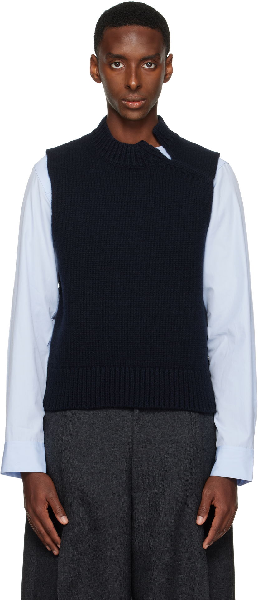 Жилетка Dries Van Noten Dries Van Noten Merino Wool Turtleneck Vest Тъмно синьо | 252-021245-2710