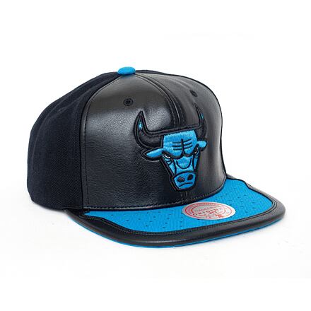 Шапка с козирка Mitchell & Ness Mitchell & Ness Day One Snapback Chicago Bulls Hat Черно | 6HSSMM19224-CBUBKRY, 0