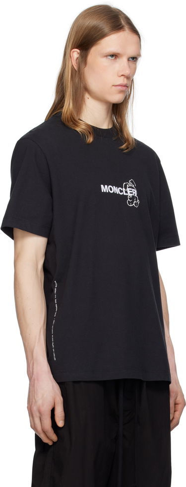 Тениска Moncler Moncler Genius x FRGMT Hiroshi Fujiwara Cartoon Logo T-Shirt Черно | K109U8C00004M3265, 1