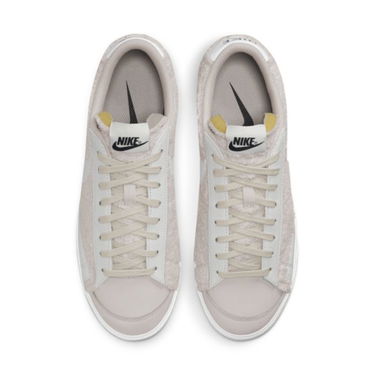 Кецове и обувки Nike Blazer Low Platform W Сиво | DO6715-001, 2