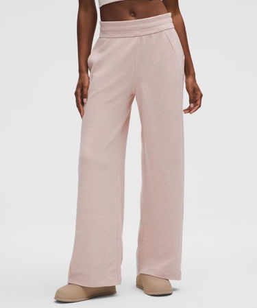 Спортни панталони lululemon Mid-Rise Scuba Wide-Leg Pants Розово | prod20004467, 1