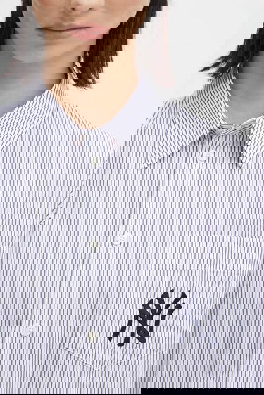 Риза Sporty & Rich Sporty & Rich Yankees Serif Oversized Pinstriped Relaxed Fit Shirt with Classic Collar Тъмно синьо | SI006623631ST09, 3