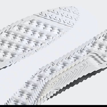 Кецове и обувки adidas Originals NMD_V3 Черно | GY4189, 3