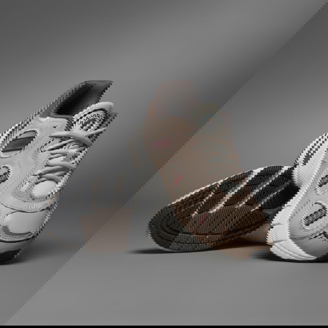 Кецове и обувки adidas Originals Astir SN Бежово | HQ8930, 1