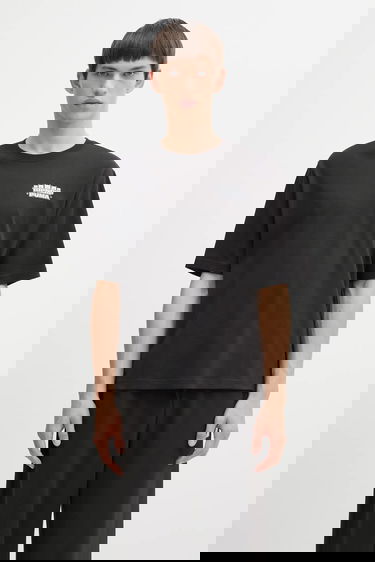 Тениска Puma Cotton T-Shirt with Graphic Back Print Puma x RIPNDIP Черно | 632413, 2