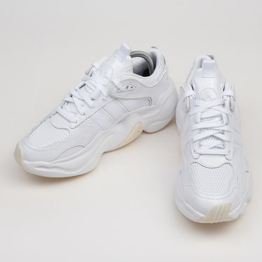 Кецове и обувки adidas Originals Magmur Runner W Бяло | EE4815, 2