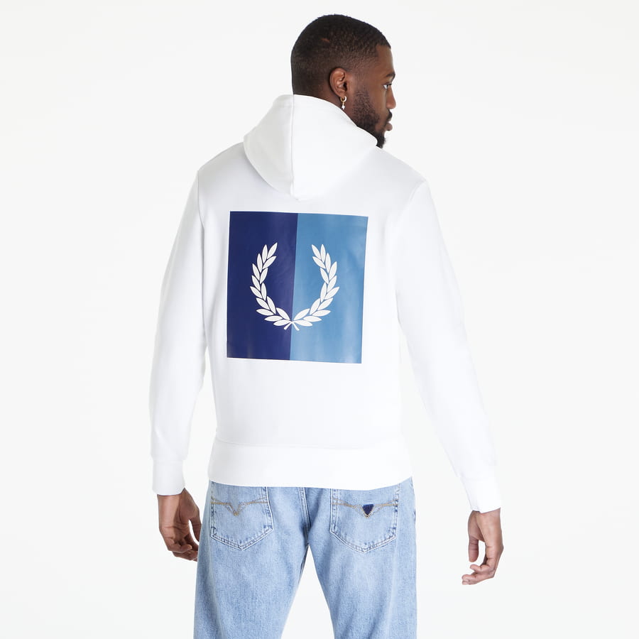 Суитчър Fred Perry Laurel Wreath Hooded Sweatshirt Бяло | M4624 129, 1
