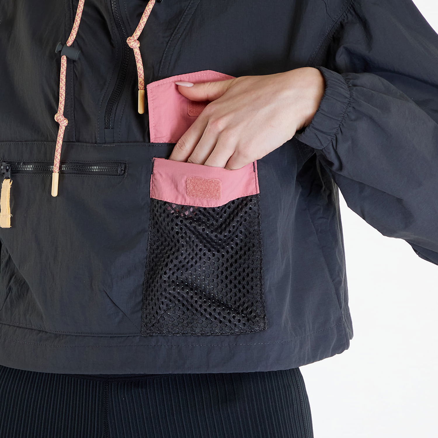 Яке Columbia Painted Peak Cropped Wind Jacket Shark/ Pink Agave Черно | 2072211011, 1