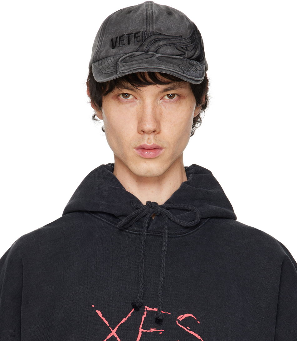 Шапка с козирка VETEMENTS Flame Logo Cap Черно | UE64CA110B, 0