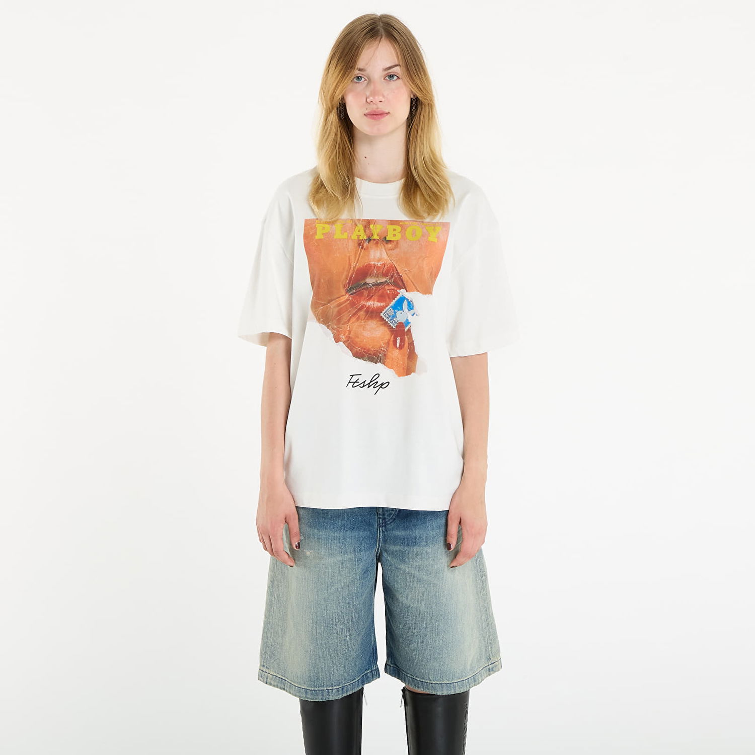 Тениска Footshop Playboy x FTSHP Cover Tee 1973/4 UNISEX Off-White Бяло | FTSHP_522, 1