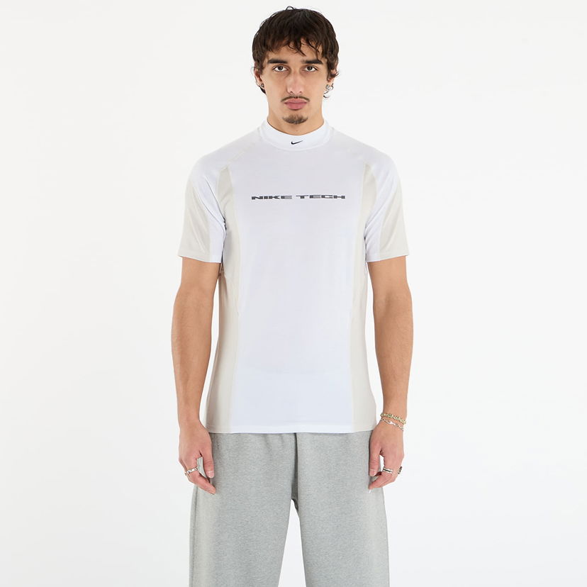 Тениска Nike Nike Tech Dri-FIT Short-Sleeve Base Layer Бяло | IB1522-100