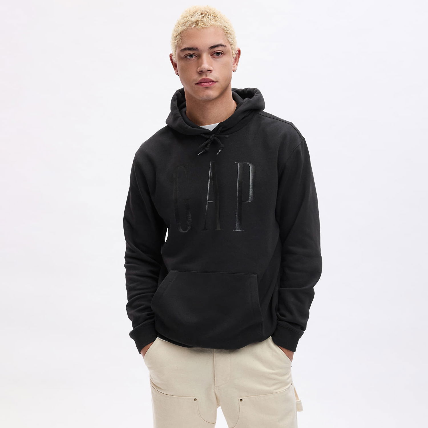Суитчър GAP Shine Logo Hoodie True Black Черно | 829192-03, 0