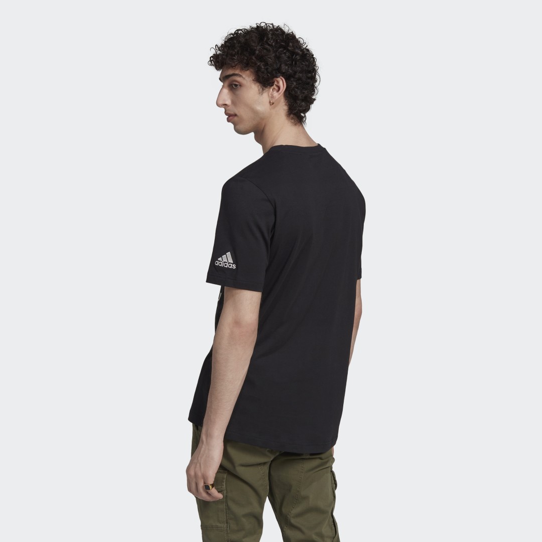 Тениска adidas Originals FIFA World Cup 2022™ Graphic Черно | HD6367, 1