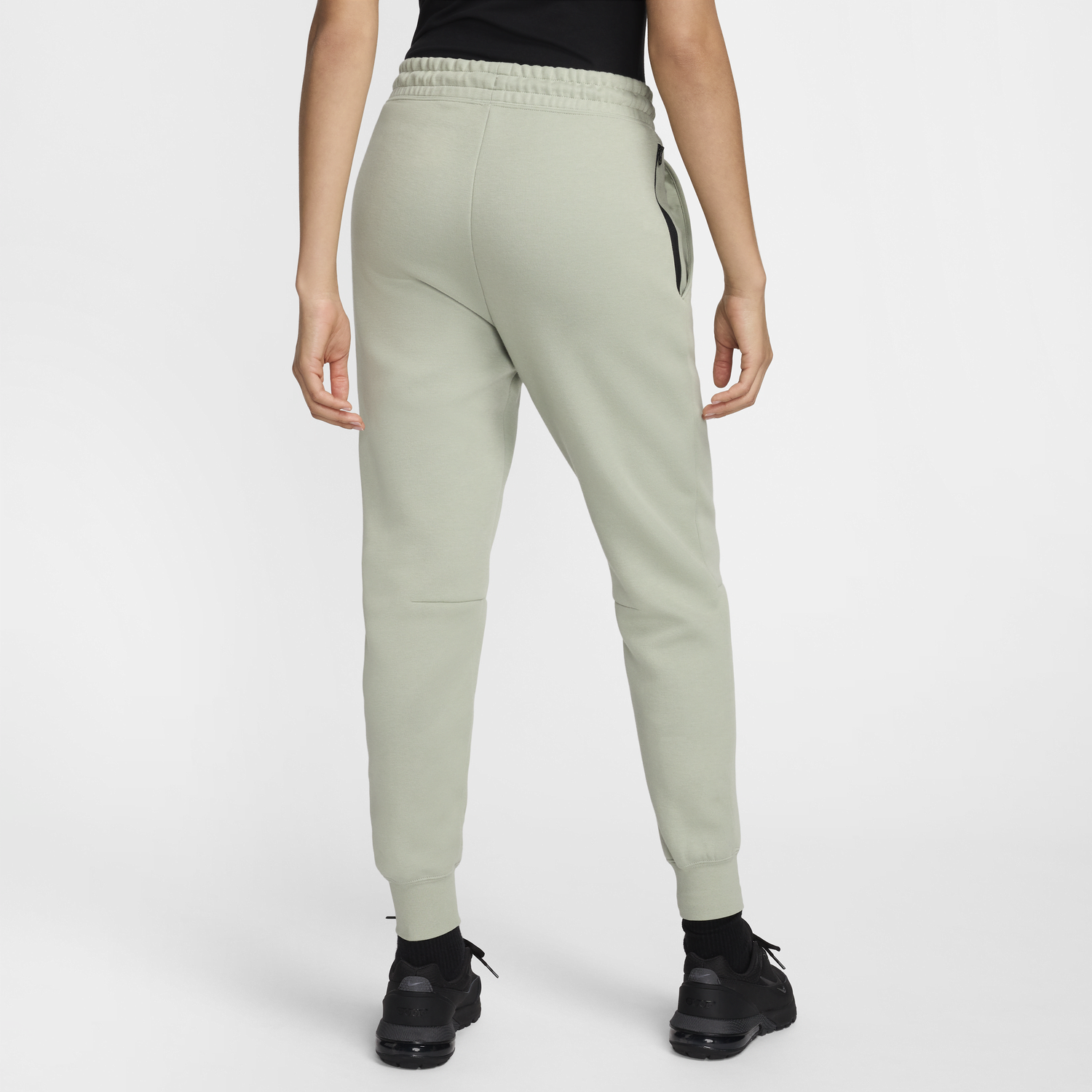 Спортни панталони Nike Sportswear Tech Fleece Зелено | FB8330-370, 1