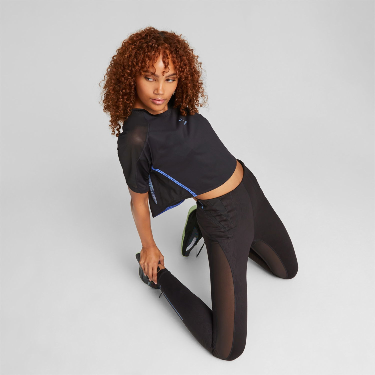 Съкратен топ Puma x KOCHÉ Cropped T-Shirt Черно | 535984_01, 0