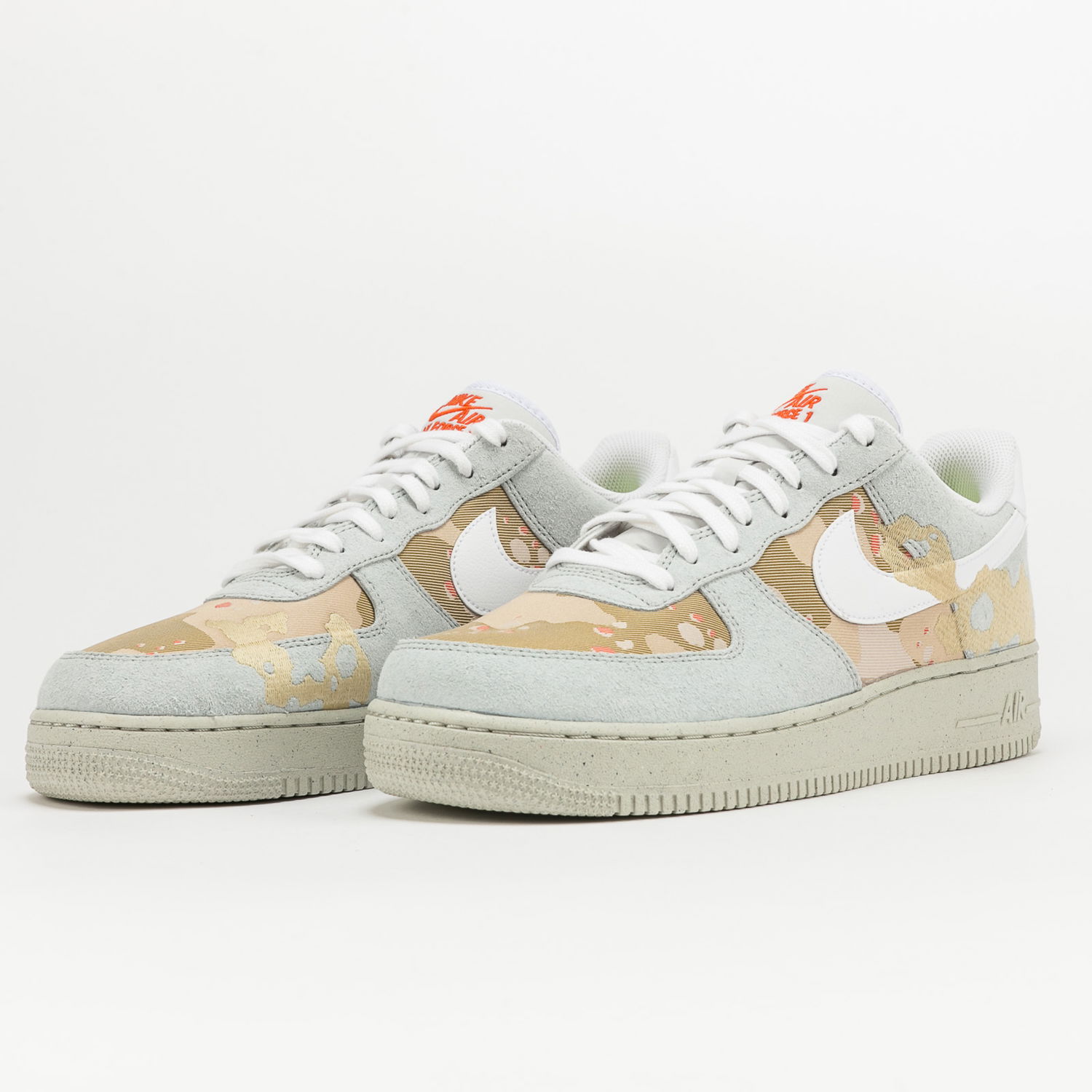 Кецове и обувки Nike Air Force 1 '07 LX "Embroidered Desert Camo" Бежово | DD1175-001, 1