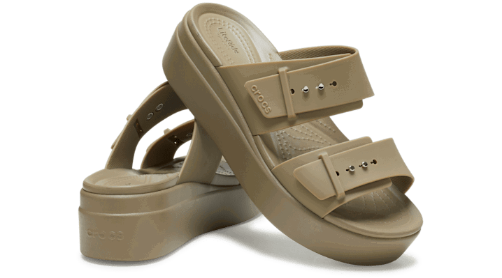 Кецове и обувки Crocs Brooklyn Low Sandals Бежово | 207431-260, 1