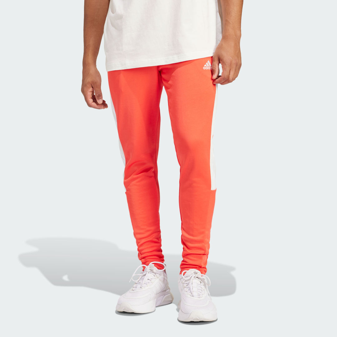 Спортни панталони adidas Performance Tiro Sweatpants Червено | IS1522, 0