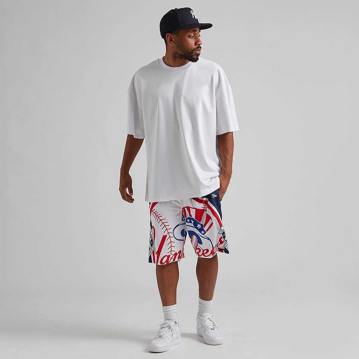 Къси панталони New Era New York Yankees Graphic Mesh Shorts Многоцветен | 60421295-60421295, 1