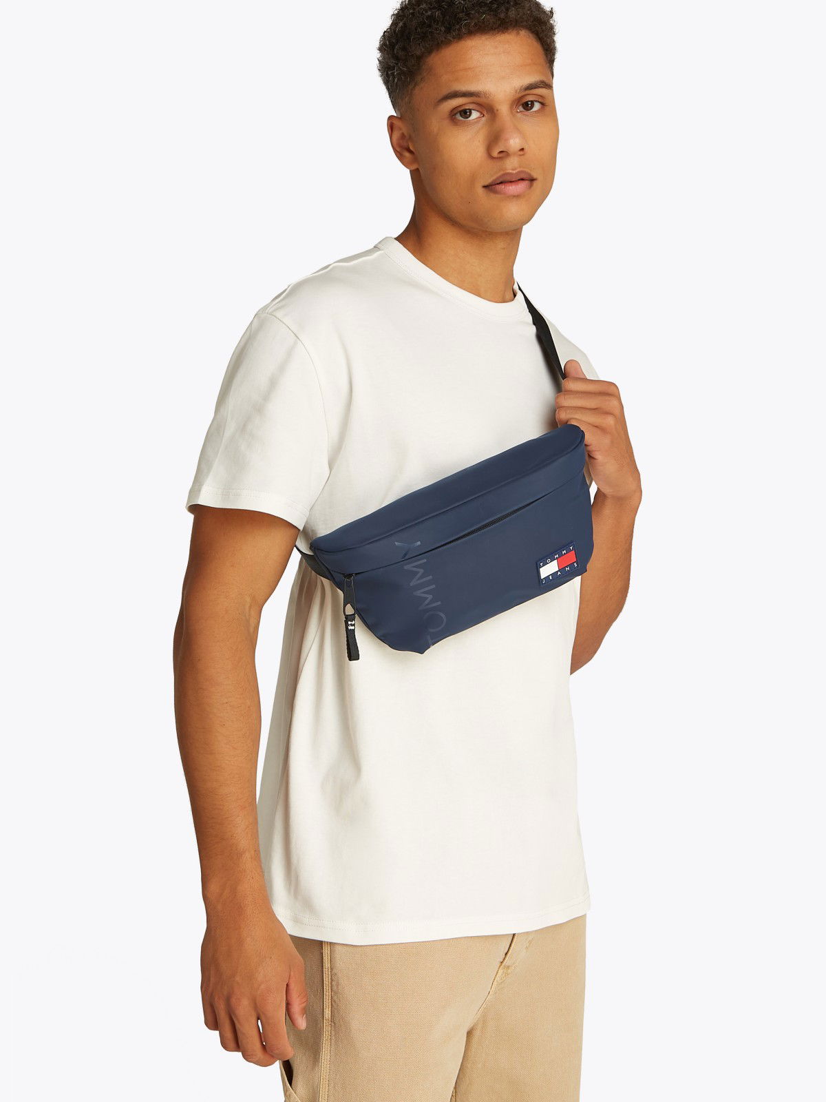 Чанта за кръста Tommy Hilfiger Tommy Jeans Daily Bumbag Тъмно синьо | AM0AM13273C1G, 1