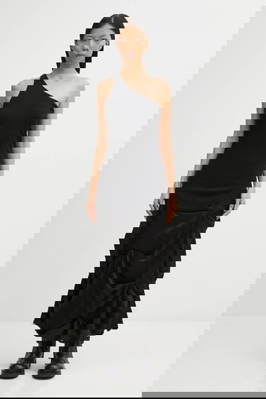 Пола GANNI Fluid Satin Jacquard Tuck Detail Long Midi Skirt Черно | W0997, 4