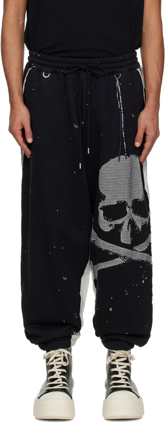 SCENE XV Daydream Skull & Crossbones Cut-Off Sweatpants