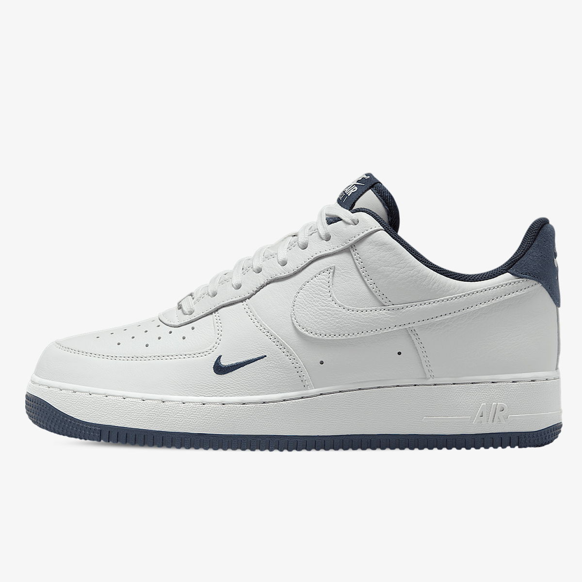 Кецове и обувки Nike Air Force 1 '07 LV8 ESS+ Бяло | HM9483-001, 0