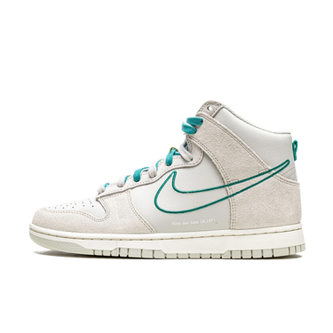 Кецове и обувки Nike Dunk High SE "First Use Pack - Green Noise" Сиво | DH0960-001, 0