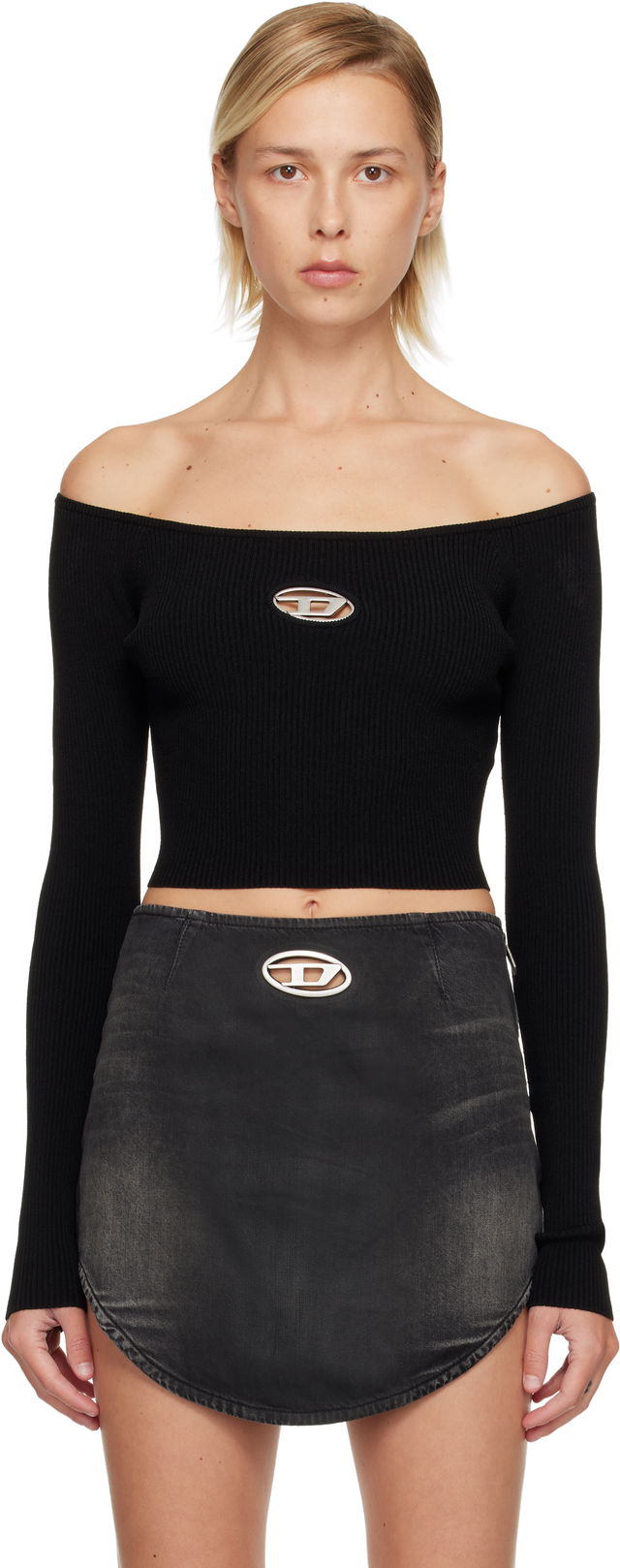 Ribbed Off-Shoulder Long-Sleeve Cropped Top with Metallic D-Logo Emblem