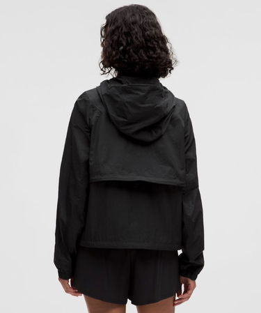 Ветровка lululemon lululemon Water-Repellent Hooded Jacket with Drawcord Черно | prod11860005, 2