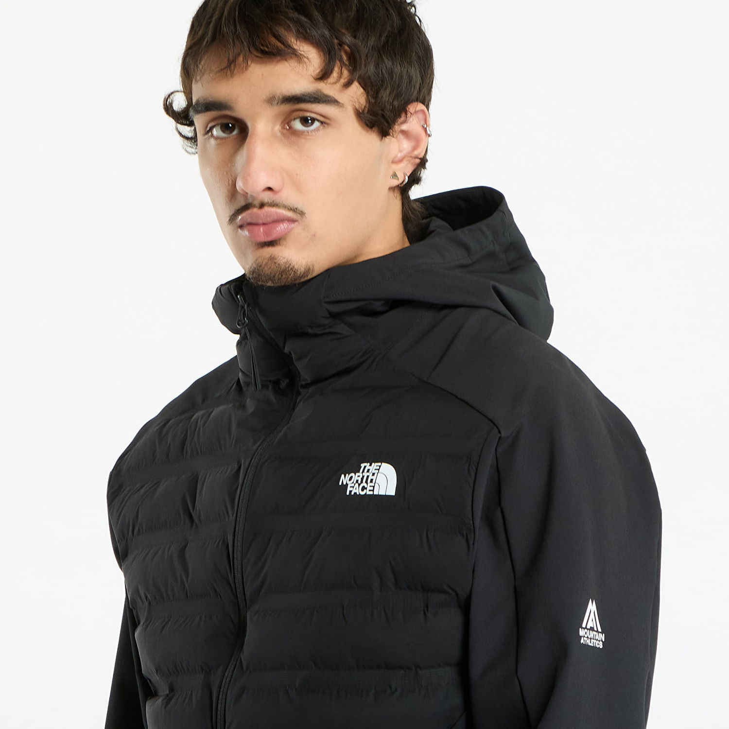Яке The North Face Mountain Athletics Cari Hooded Jacket Черно | NF0A8DY4JK31, 1