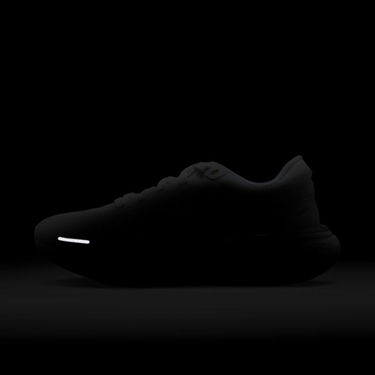 Кецове и обувки Nike ZoomX Invincible Run Flyknit W Бяло | CT2229-101, 4