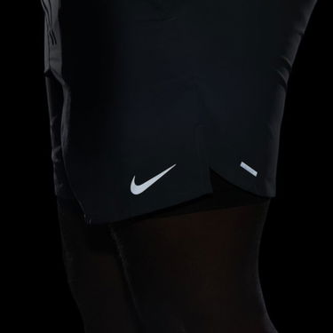 Къси панталони Nike Dri-FIT Stride 2-In-1 Running Shorts Сиво | DM4759-084, 1
