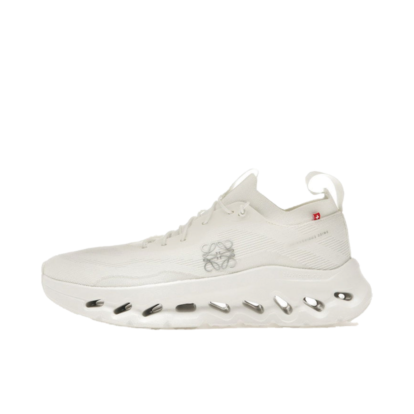 Кецове и обувки On Running LOEWE x Cloudtilt All White W Бяло | 3WD30310108
