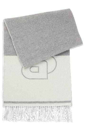 Шал BOSS Wool Blend Scarf with Double B Monogram Сиво | 50533865
