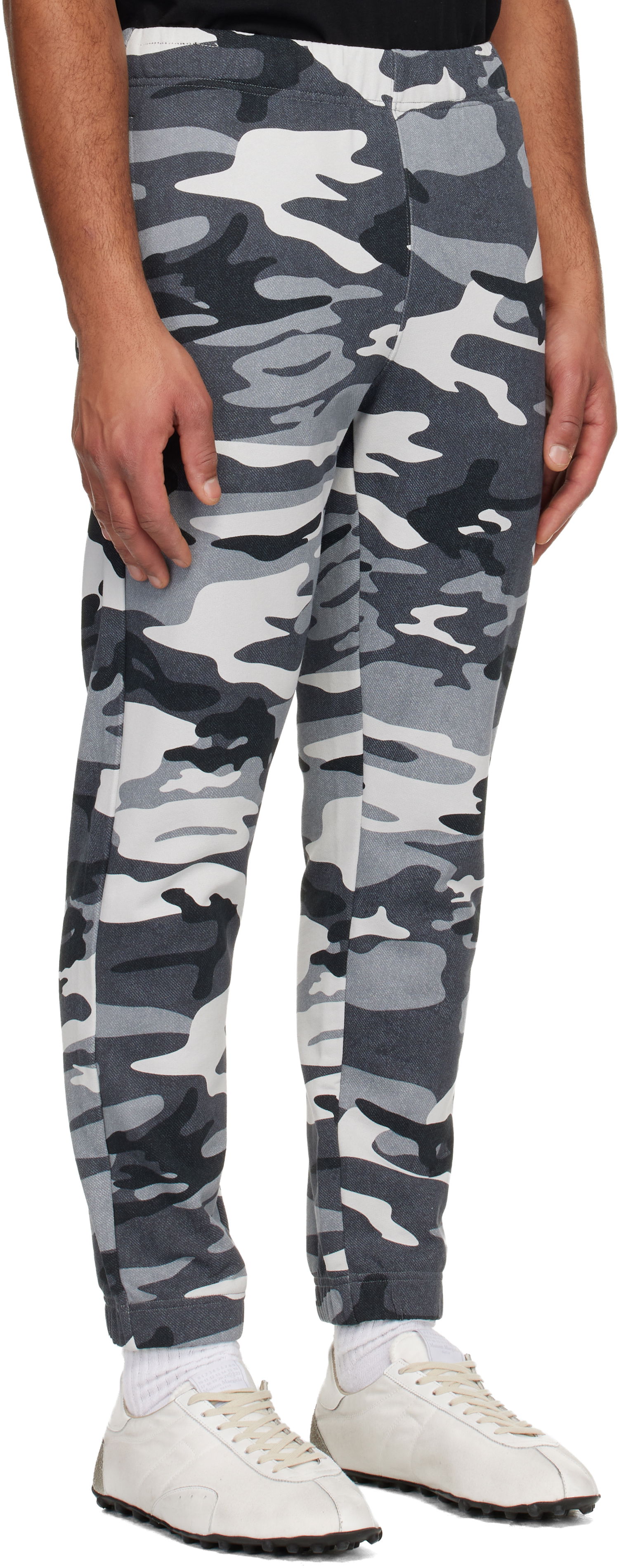 Спортни панталони AAPE by A Bathing Ape Logo Patch Camouflage Sweatpants Многоцветен | AAPPTMC645XBPGYZ, 1