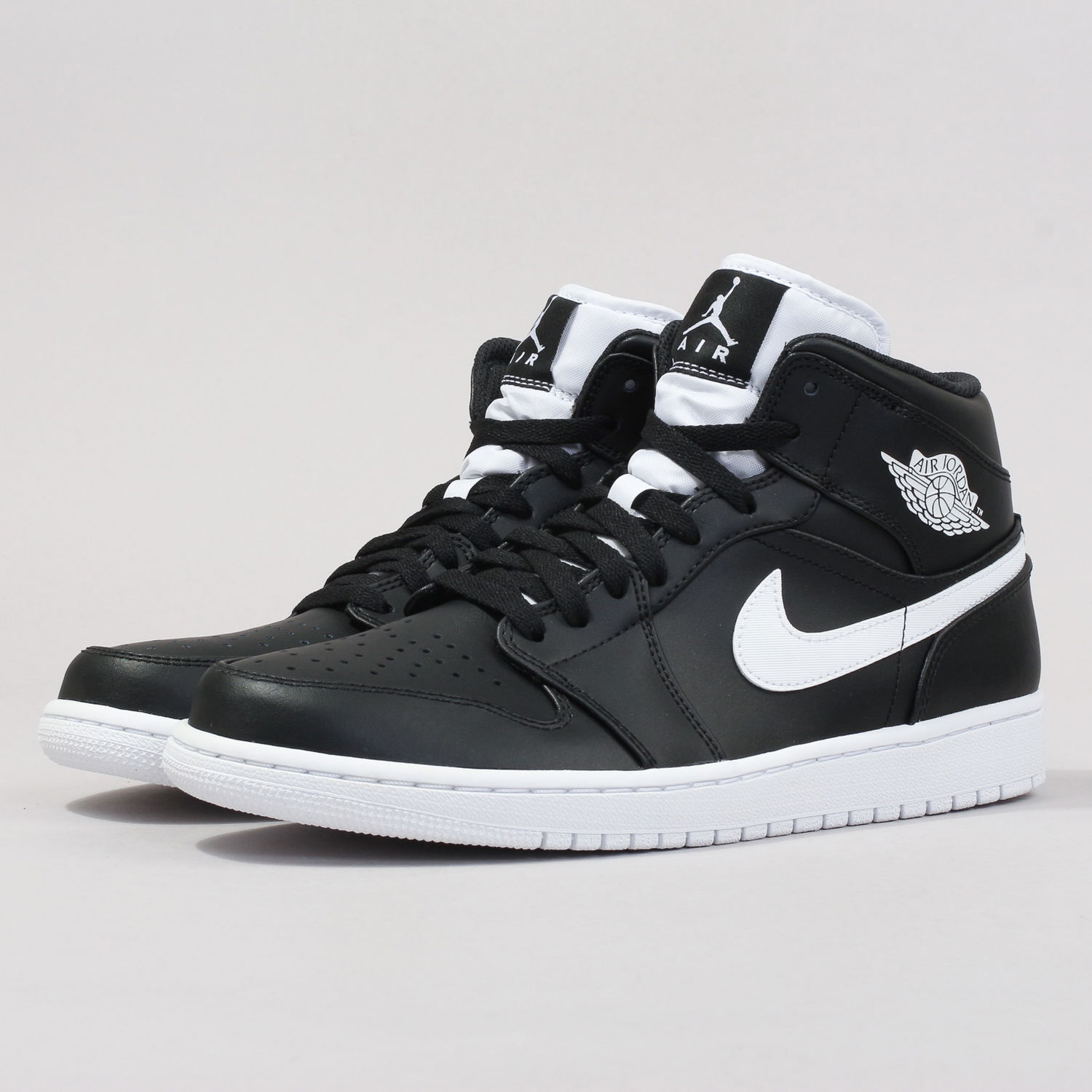 Кецове и обувки Jordan Air Jordan 1 Retro Mid "Black White" Черно | 554724-038, 1