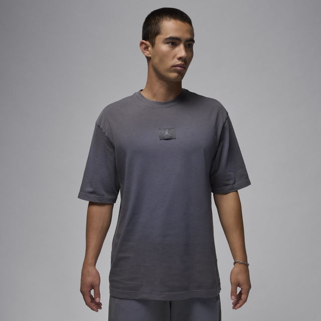 Essentials 85 T-Shirt