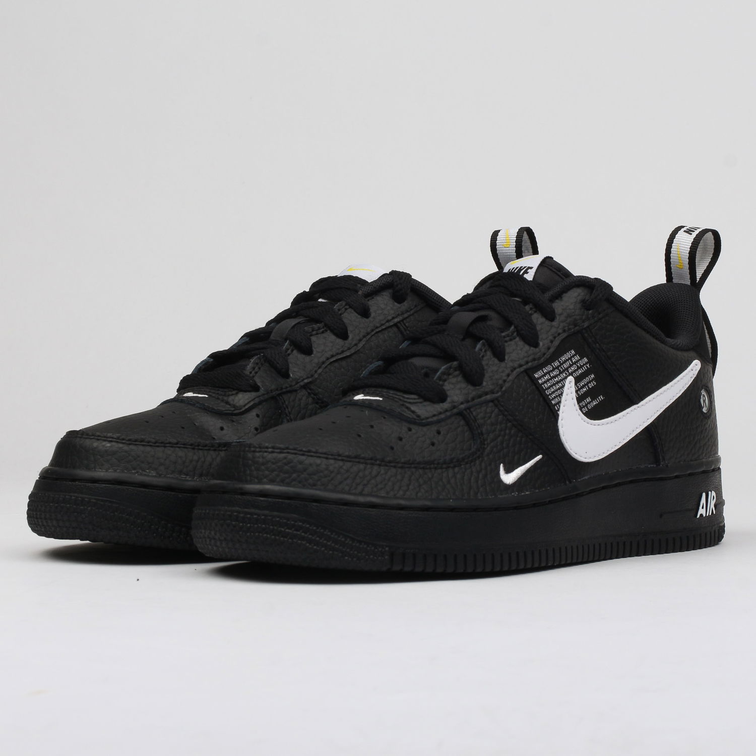 Кецове и обувки Nike Air Force 1 LV8 Utility GS Черно | AR1708-001, 1