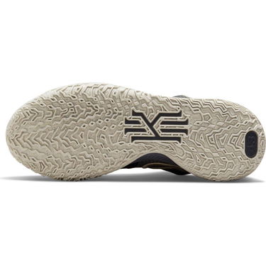 Кецове и обувки Nike Kyrie Low 4 "Black Bone" Черно | CW3985-003, 5