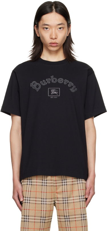 Тениска Burberry Burberry Gothic Logo Cotton T-Shirt Черно | 8116061, 0