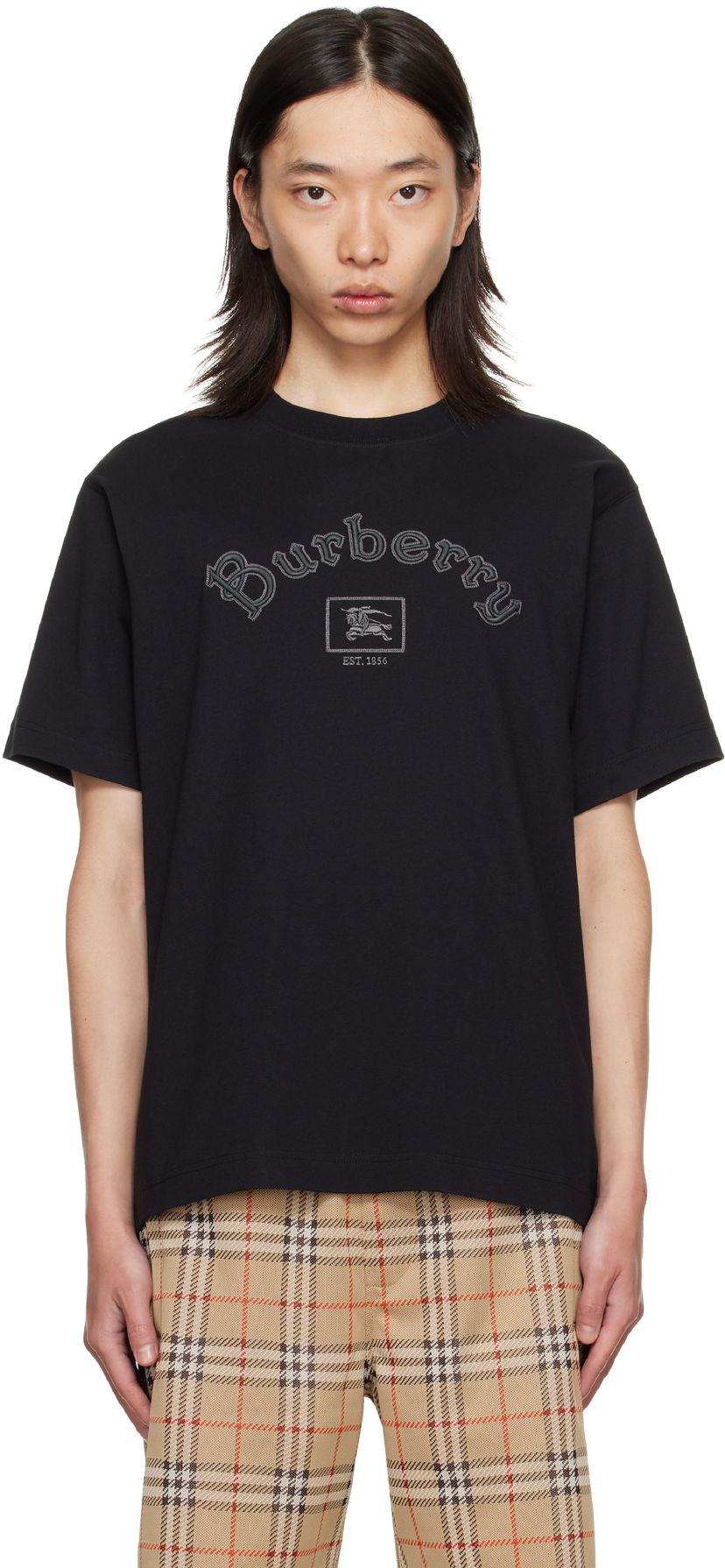 Тениска Burberry Burberry Gothic Logo Cotton T-Shirt Черно | 8116061
