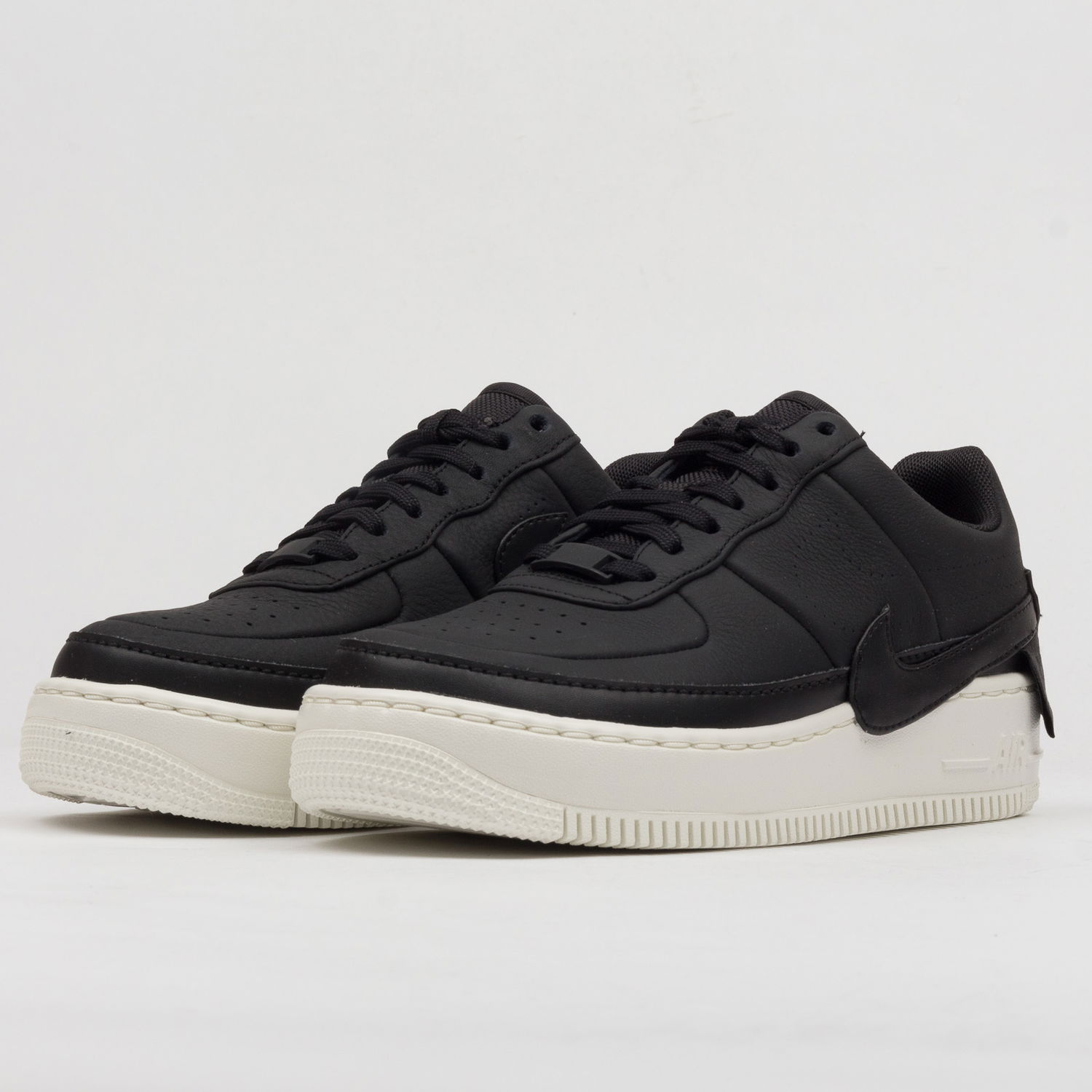 Кецове и обувки Nike Air Force 1 Jester XX Premium W Черно | AV3515-001, 1