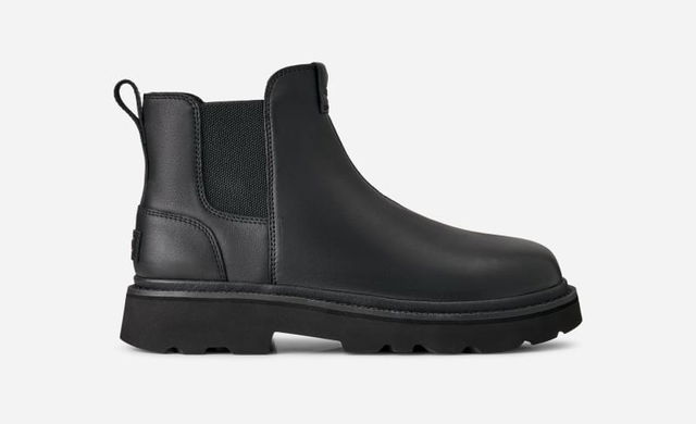 UGG Chelsea Lug Leather Boots