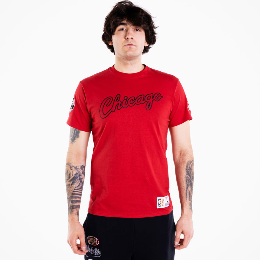 Тениска Mitchell & Ness Champ City S/S Chicago Bulls Tee Червено | TCRW3237-CBUYYPPPSCAR, 0