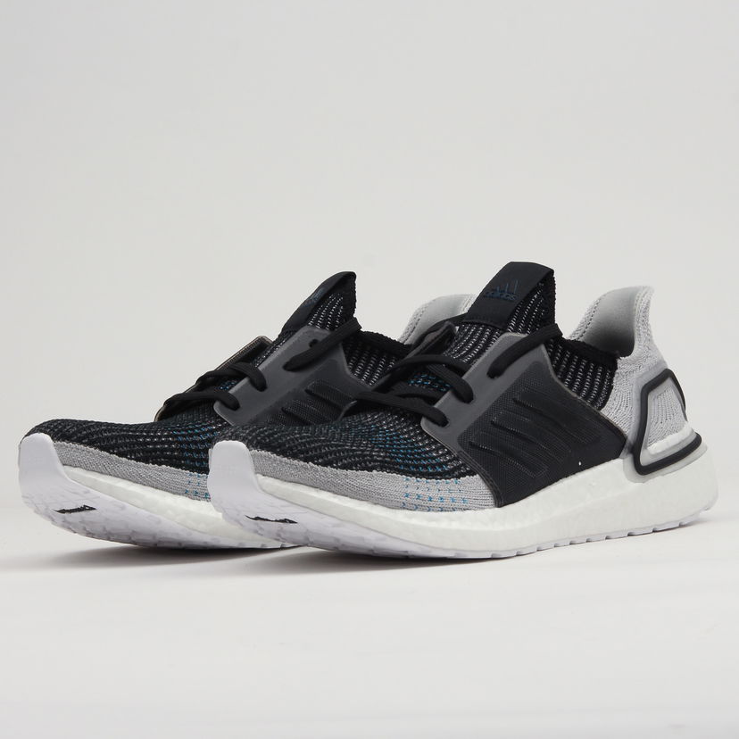 Бягане adidas Performance UltraBoost 19 Сиво | F35242