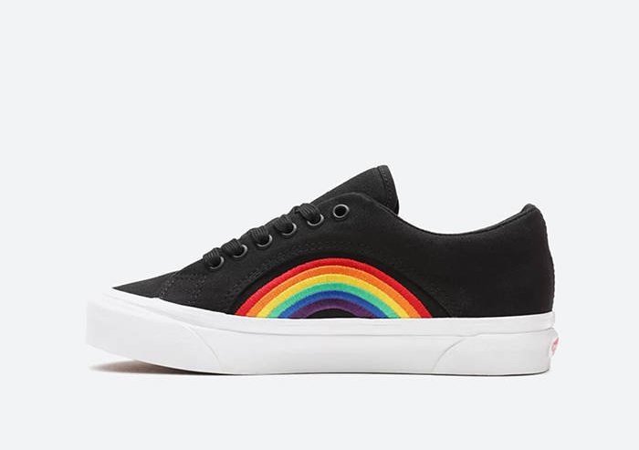 Кецове и обувки Vans Lampin DX Pride Черно | VN0A54FC4GN, 0