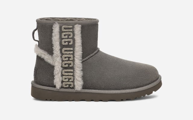 ® Classic Mini Shearling Logo Boot in Grey, Size 8, Leather