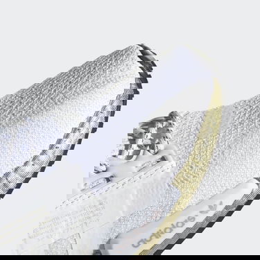 Кецове и обувки adidas Originals NMD_R1 V2 Бяло | FW5450, 3